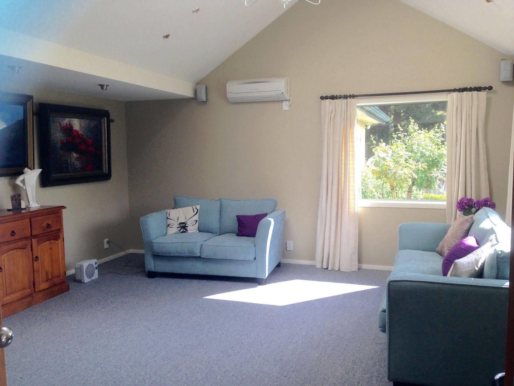 Hunters Moon Villa Mosgiel Exterior photo