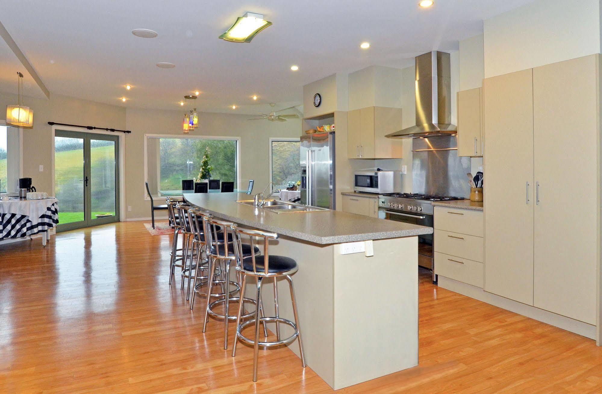 Hunters Moon Villa Mosgiel Exterior photo